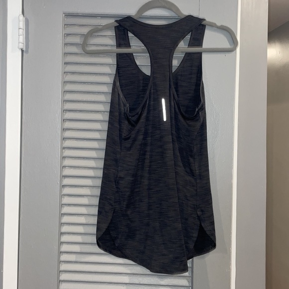 Gray Reebok woman’s sports tank - Picture 2 of 2